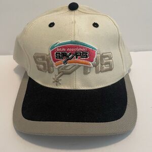Vintage 1990’s San Antonio Spurs Annco StrapBack Hat/Cap Black Grey White